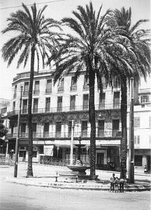 MH b- 090- Place Kleber et prefecture- Barbeles